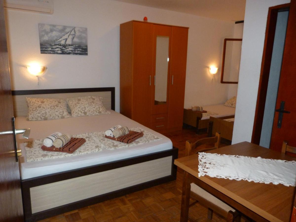 Apartments Aleksic Sutomore Exterior foto