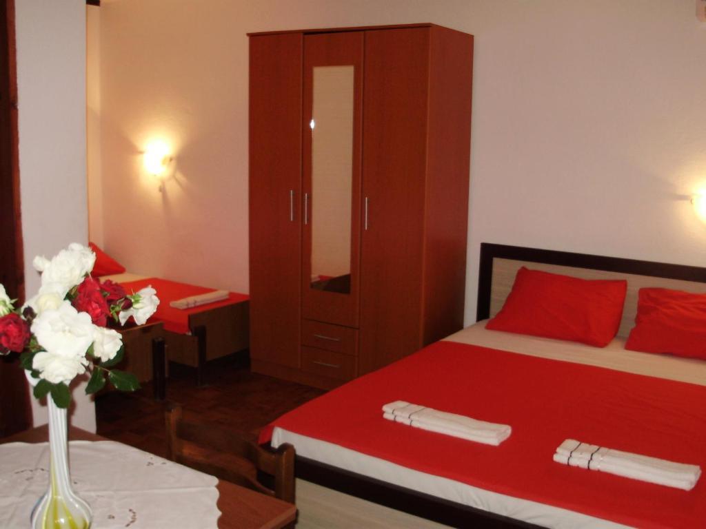 Apartments Aleksic Sutomore Quarto foto